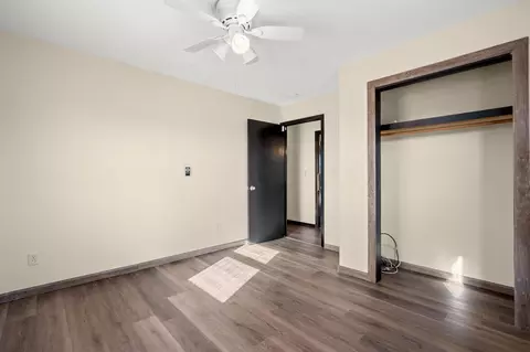 Bedroom - 1154 State Hwy 76, Branson, MO 65616 photo 7 of 13