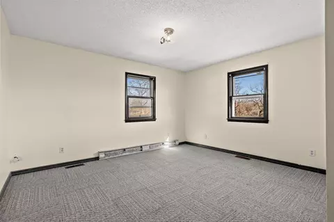 Bedroom - 1154 State Hwy 76, Branson, MO 65616 photo 8 of 13