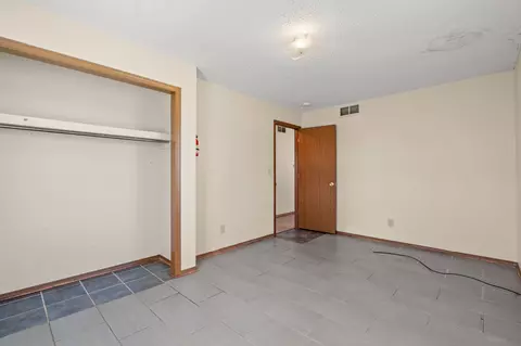 Bedroom - 1156 State Hwy 76, Branson, MO 65616 photo 5 of 6