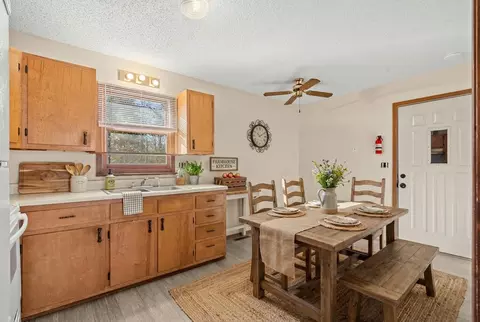 Dining - 1156 State Hwy 76, Branson, MO 65616 photo 1 of 1