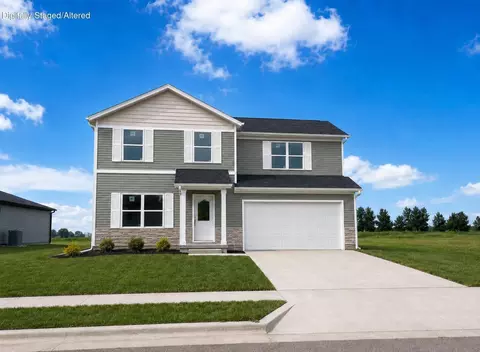 1755 N Boxwood Dr, Brookline, MO 65619