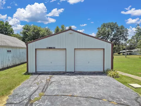 Exterior - 310 E Carnes St, Wheaton, MO 64874 photo 1 of 5