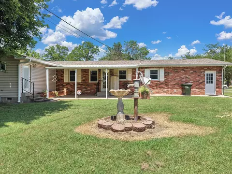 Exterior - 310 E Carnes St, Wheaton, MO 64874 photo 3 of 5