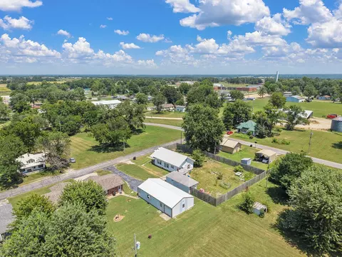 View/Area - 310 E Carnes St, Wheaton, MO 64874 photo 1 of 4