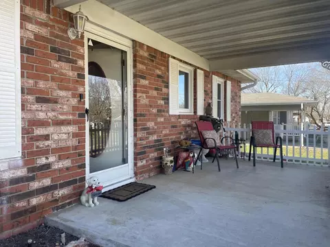 Exterior - 310 E Carnes St, Wheaton, MO 64874 photo 3 of 8