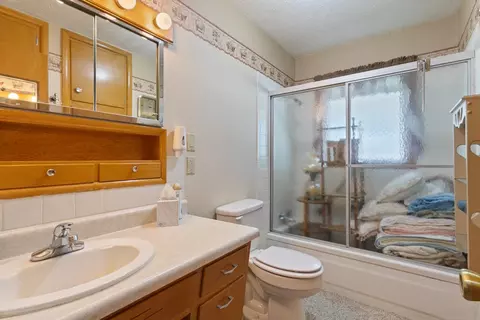Bath - 310 E Carnes St, Wheaton, MO 64874 photo 3 of 3
