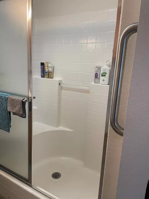 Bath - 310 E Carnes St, Wheaton, MO 64874 photo 2 of 2