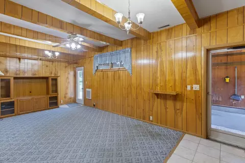 Living - 310 E Carnes St, Wheaton, MO 64874 photo 3 of 5