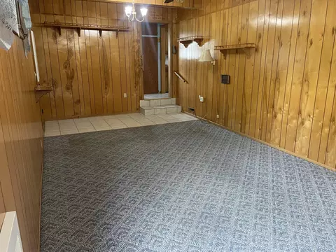 Living - 310 E Carnes St, Wheaton, MO 64874 photo 3 of 4