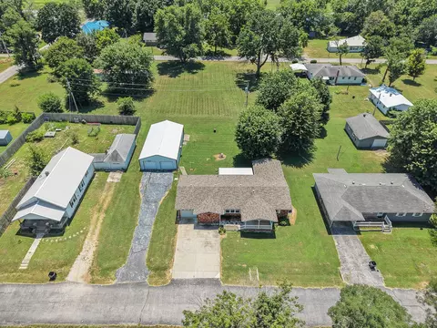 View/Area - 310 E Carnes St, Wheaton, MO 64874 photo 2 of 4