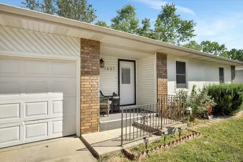 1637 W Wayland St, Springfield, MO 65807 photo 2