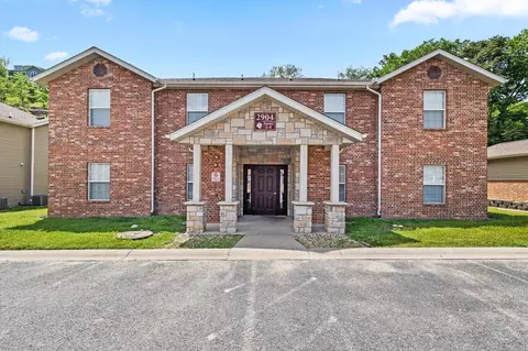 2904 Vineyards Pkwy #1, Branson, MO 65616