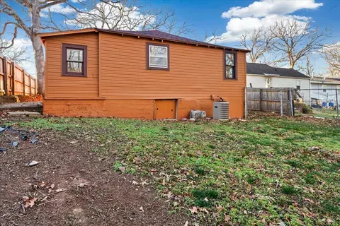 2736 N Fort Ave, Springfield, MO 65803 photo 15