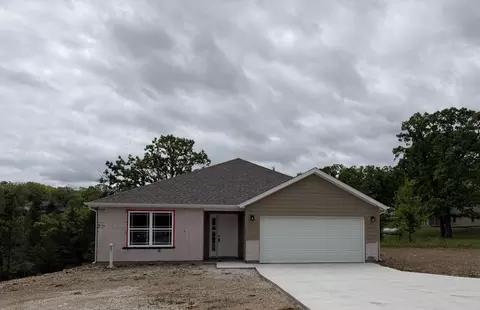 215 Holly Way Dr, Kirbyville, MO 65679