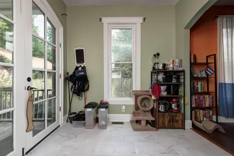 Entry Way - 531 E Division St, Springfield, MO 65803 photo 3 of 3