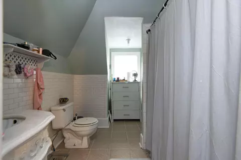 Bath - 531 E Division St, Springfield, MO 65803 photo 1 of 1