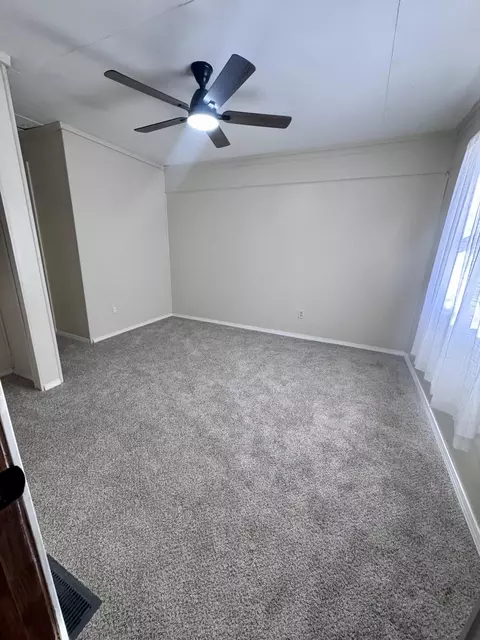 Bedroom - 7358 West St, Birch Tree, MO 65438 photo 1 of 2