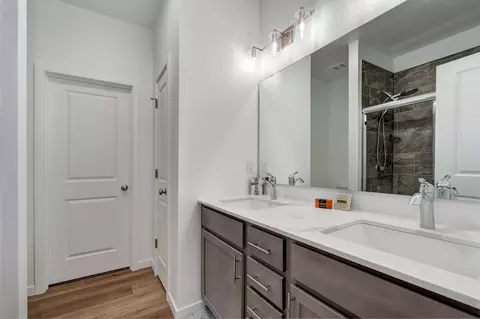3974 E Wilsons Valley Blvd, Brookline, MO 65619 photo 18