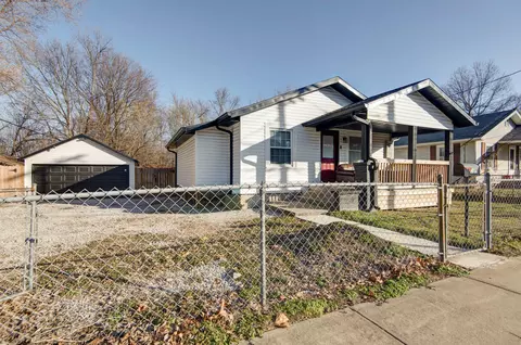 509 W High St, Springfield, MO 65803