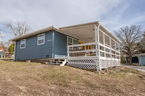 48 Holiday Hideaway Ct Reeds Ct, Reeds Spring, MO 65737