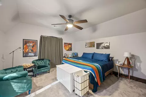 Bedroom - 2000 Beau Dr, Carthage, MO 64836 photo 8 of 8