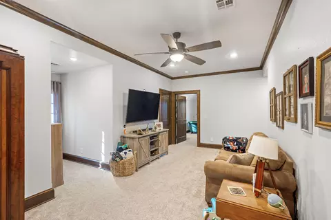 Entry Way - 2000 Beau Dr, Carthage, MO 64836 photo 5 of 5