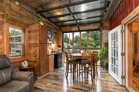 203205 N Jefferson St, Humansville, MO 65674
