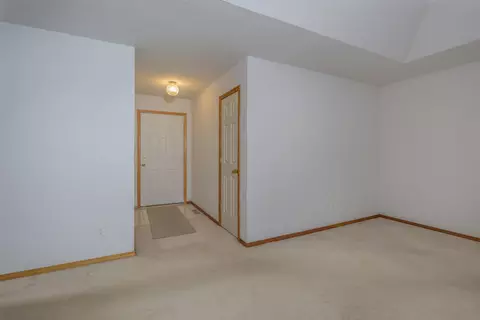 3135 S Newton Ave, Springfield, MO 65807 photo 6