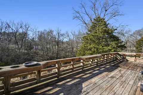 Exterior - 4254 E Ridgeview Dr, Springfield, MO 65809 photo 9 of 13