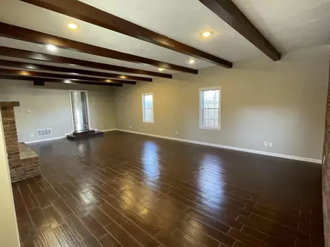 2455 N Boonville Ave, Springfield, MO 65803