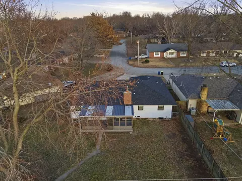 View/Area - 3301 South Ave, Springfield, MO 65807 photo 1 of 4