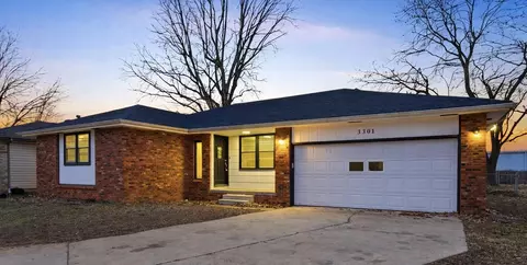 Exterior - 3301 South Ave, Springfield, MO 65807 photo 3 of 10