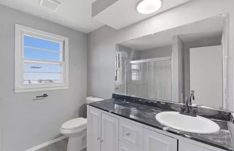 Bath - 3301 South Ave, Springfield, MO 65807 photo 1 of 3