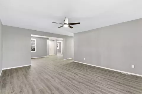 Living - 3301 South Ave, Springfield, MO 65807 photo 6 of 6