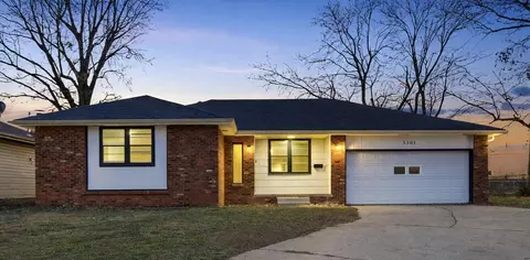 3301 South Ave, Springfield, MO 65807