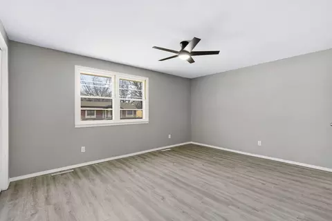 Bedroom - 3301 South Ave, Springfield, MO 65807 photo 3 of 3