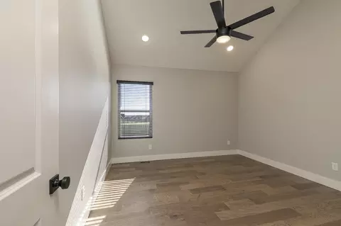 Bedroom - 4584 E Hidden Oak St, Springfield, MO 65802 photo 5 of 6