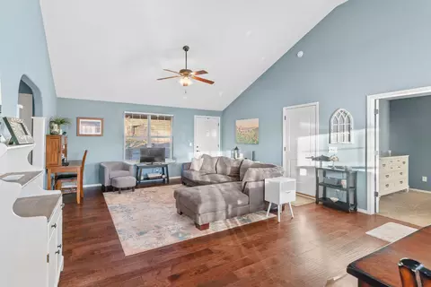 1100 E Fieldstone Dr, Ozark, MO 65721 photo 18
