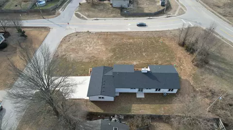 View/Area - 3481 W Moark St, Springfield, MO 65810 photo 5 of 5