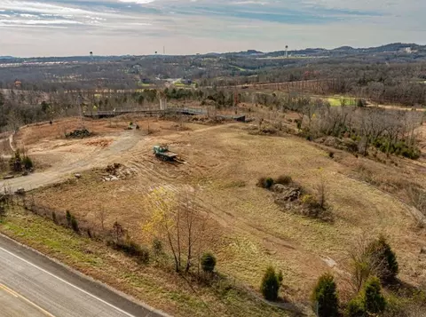 648 Sunrise Dr, Branson, MO 65616 photo 3