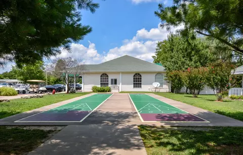Exterior - 77 Anglers Pointe Dr #3, Branson, MO 65616 photo 9 of 10