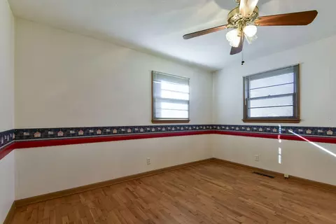 1503 S Sieger Dr, Springfield, MO 65804 photo 24