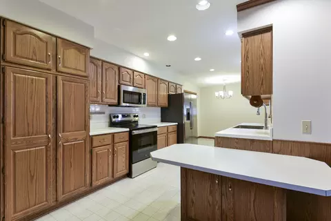 1503 S Sieger Dr, Springfield, MO 65804 photo 13
