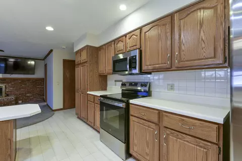 1503 S Sieger Dr, Springfield, MO 65804 photo 12