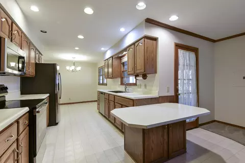 1503 S Sieger Dr, Springfield, MO 65804 photo 9