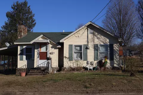 620 S Arkansas St, West Plains, MO 65775