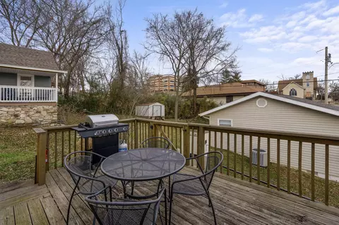 Exterior - 405 W College St, Branson, MO 65616 photo 4 of 28