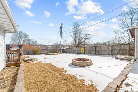 Exterior - 123 Primrose Ln, Branson, MO 65616 photo 7 of 12