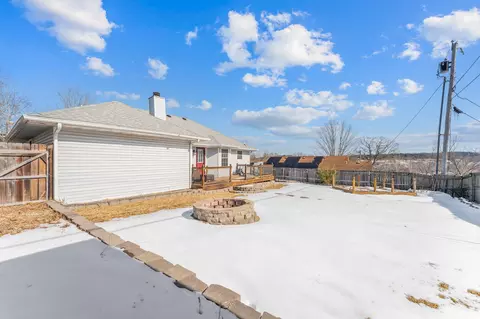 Exterior - 123 Primrose Ln, Branson, MO 65616 photo 6 of 12