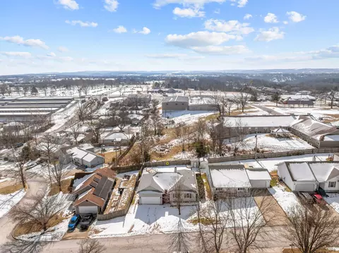 View/Area - 123 Primrose Ln, Branson, MO 65616 photo 2 of 10